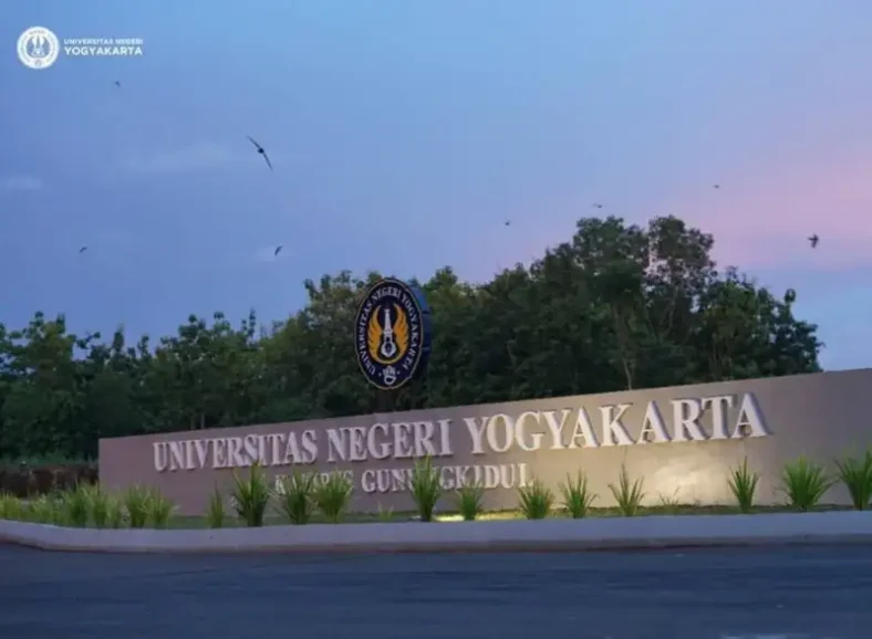 Universitas di Jogjakarta